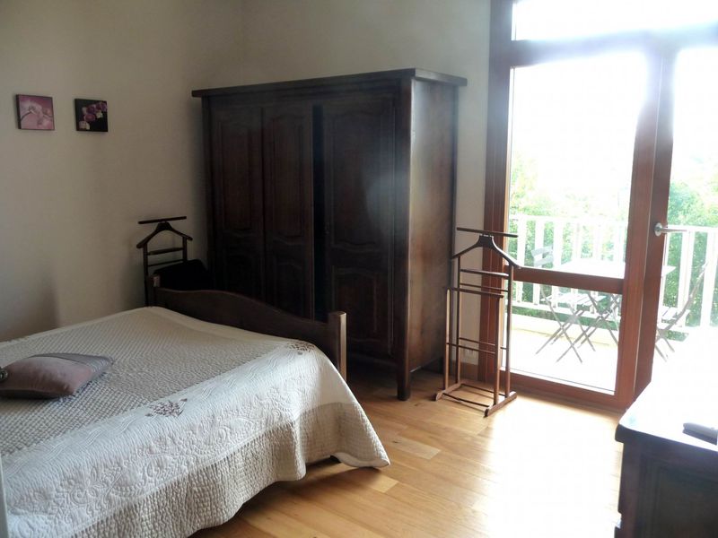 Appartement T4, séjour double, 2 chambres au cœur de Gradignan